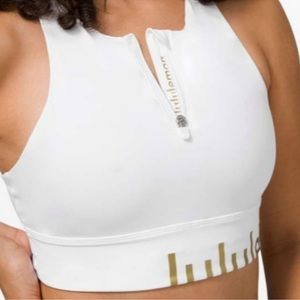 Lulu🍋 Logo special edition high neck long line energy bra size 6 white